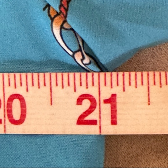 Women’s Blue Chain Print, Long Sleeve Blouse. Round Neck. Button down. S… - Picture 8 of 8